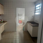 Apartamento no Paraiso, com 2 dormitórios, 02 banheiros, sala estar e jantar,