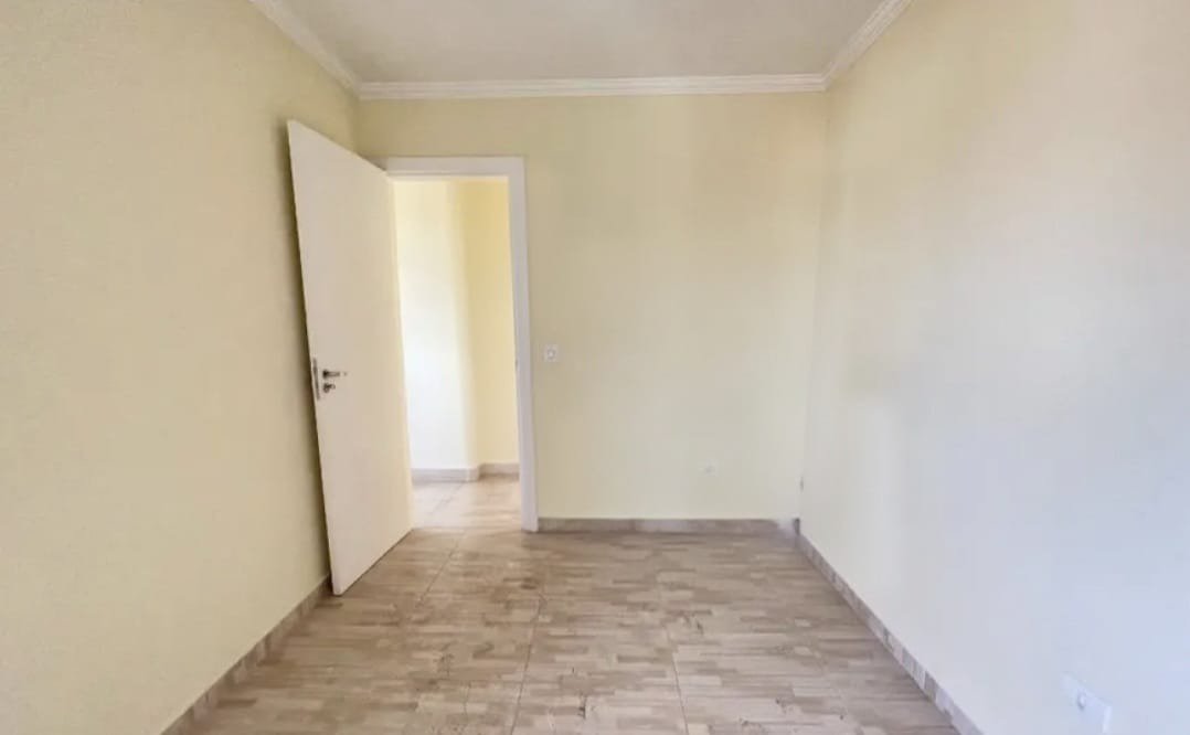 Casa à venda com 3 quartos, sendo 1 suíte, em Jardim Ester, São Paulo - SP