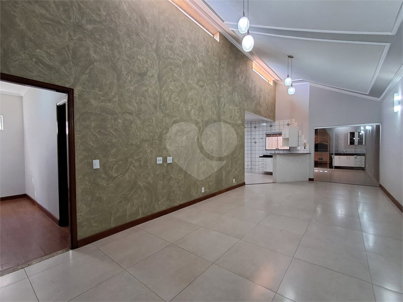 Casa à venda próxima ao SESC com 3 suites