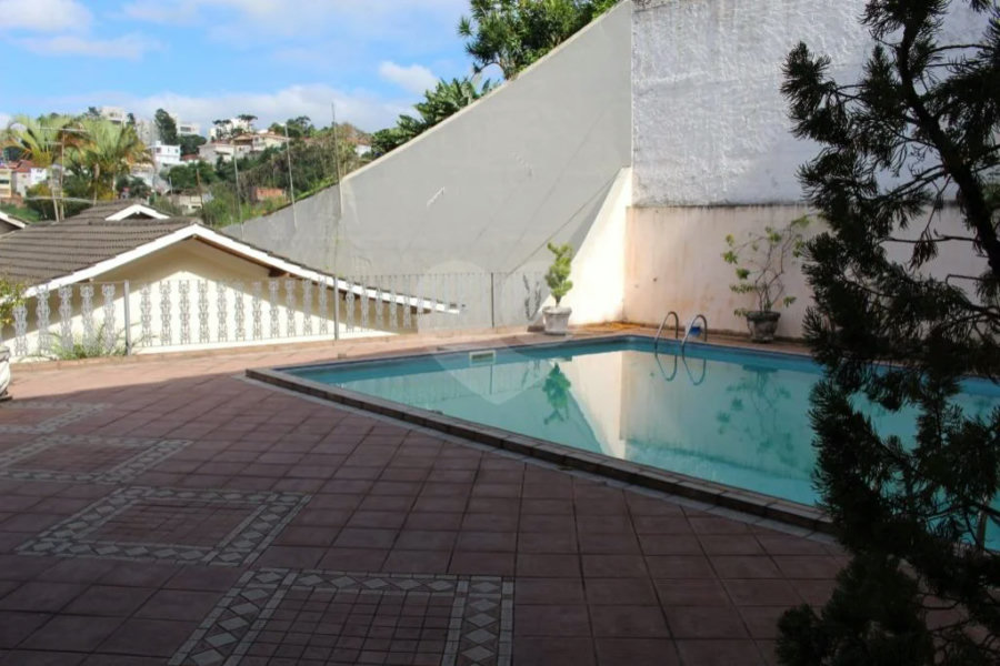Excelente casa com piscina no Tremembé