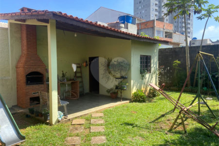 Casa Térrea à venda com 1 quarto em Jardim Débora, Poá, SP