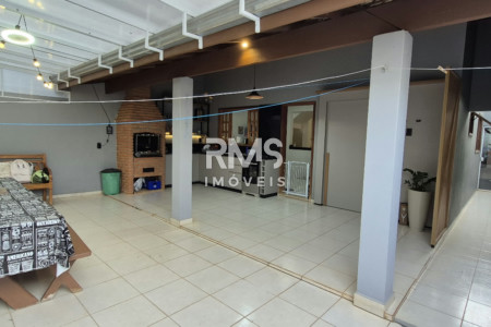 Casa à venda com 3 quartos, sendo 1 suíte, em Cond. Vila Aldea de Espana, Itu - SP