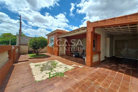 Casa à venda com 4 quartos em Vila Trujillo, Sorocaba, SP