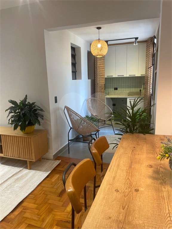 Apartamento à venda com 2 suítes em Pinheiros, São Paulo, SP