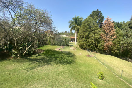 Casa à venda com 6 quartos, sendo 5 suítes, no condomínio Monte Belo, Salto - SP
