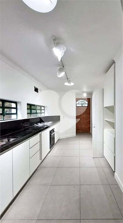 Casa à venda ou para alugar com 3 suítes em Tremembé, São Paulo, SP