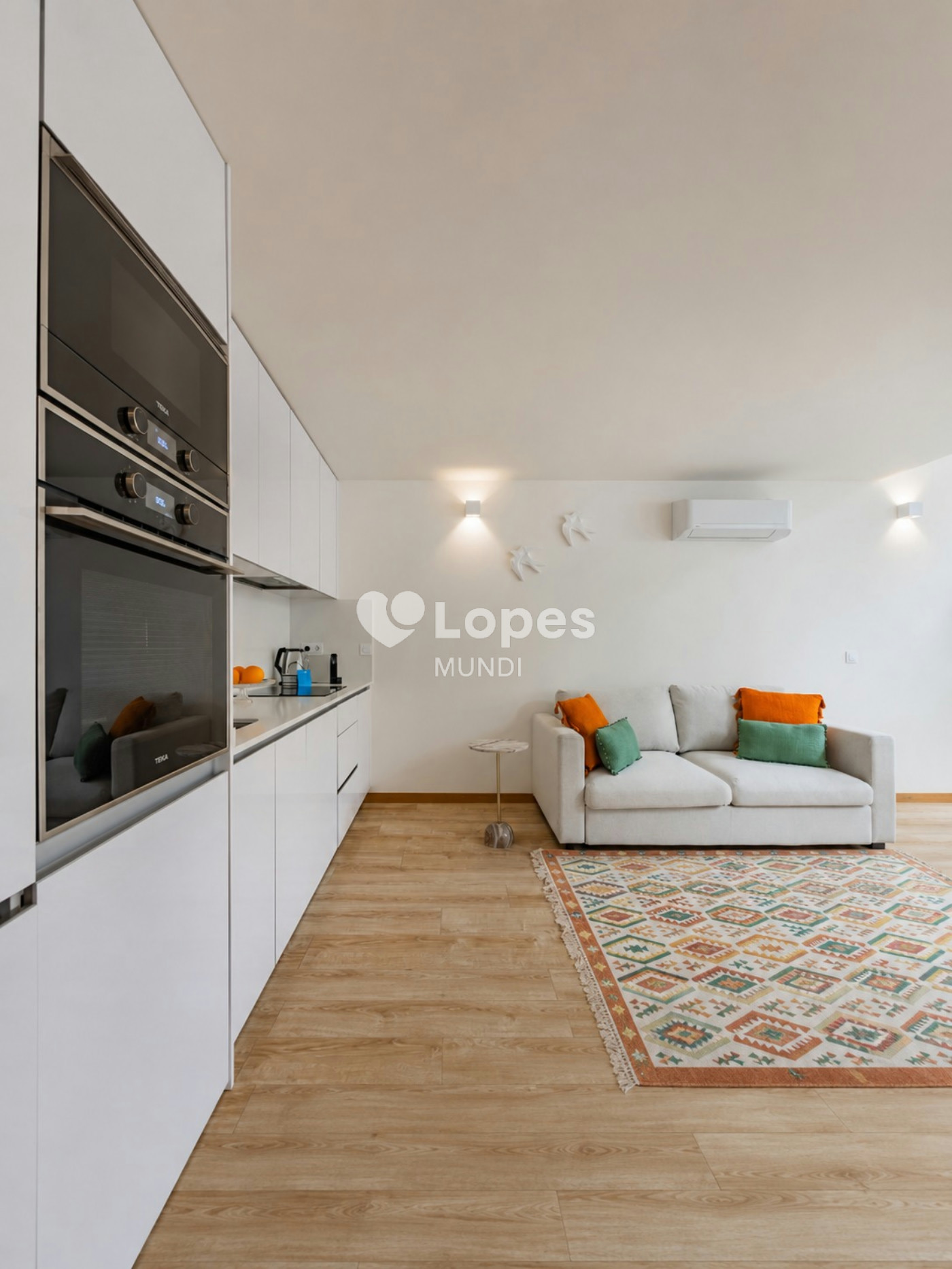 Apartamento T1 Duplex à venda no Bonfim, Porto, Portugal – Mobiliado