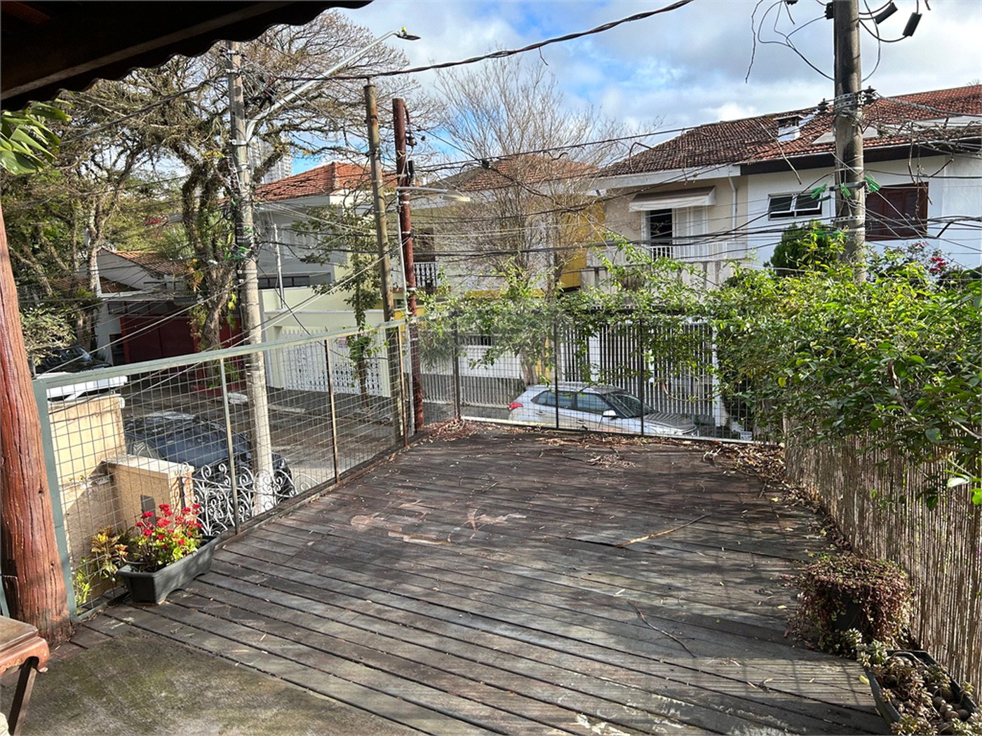 Casa de Vila à venda com 5 quartos, sendo 3 suítes,  em Jardim Hípico, São Paulo, SP