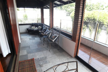 Casa à venda com 5 quartos, sendo 3 suítes, em Butantã, São Paulo, SP