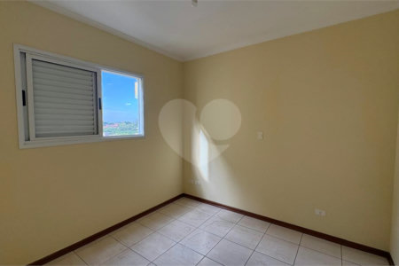 Apartamento à venda com 2 quartos, sendo 1 suíte,  em Jardim Simus, Sorocaba, SP