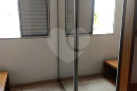 Apartamento à venda com 2 quartos, sendo 1 suíte,  em Vila Santana, Mogi das Cruzes, SP