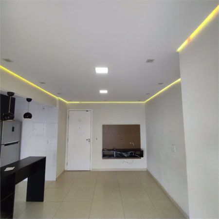 Apartamento à venda com 2 quartos em Jardim Esmeralda, São Paulo, SP