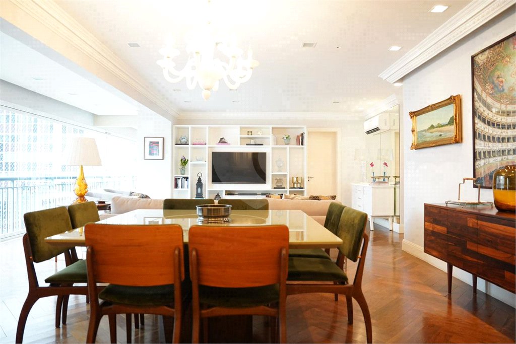 Apartamento à venda com 2 suítes em Itaim Bibi, São Paulo, SP