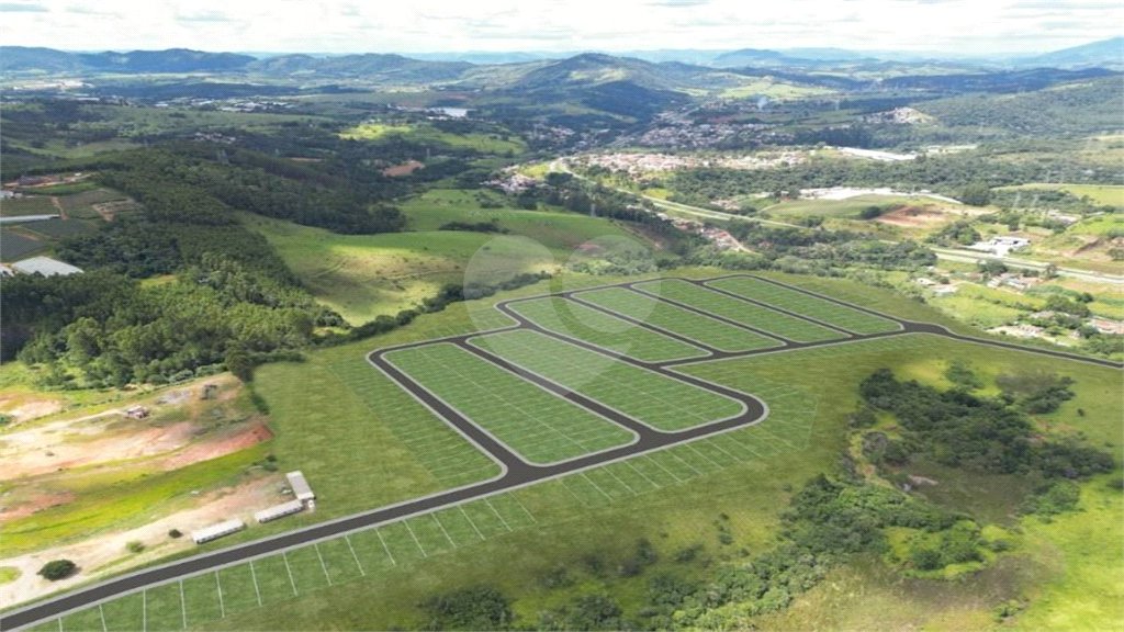Terreno à venda no condomínio Loteamento Parque Residencial Serras de Atibaia III, Atibaia - SP