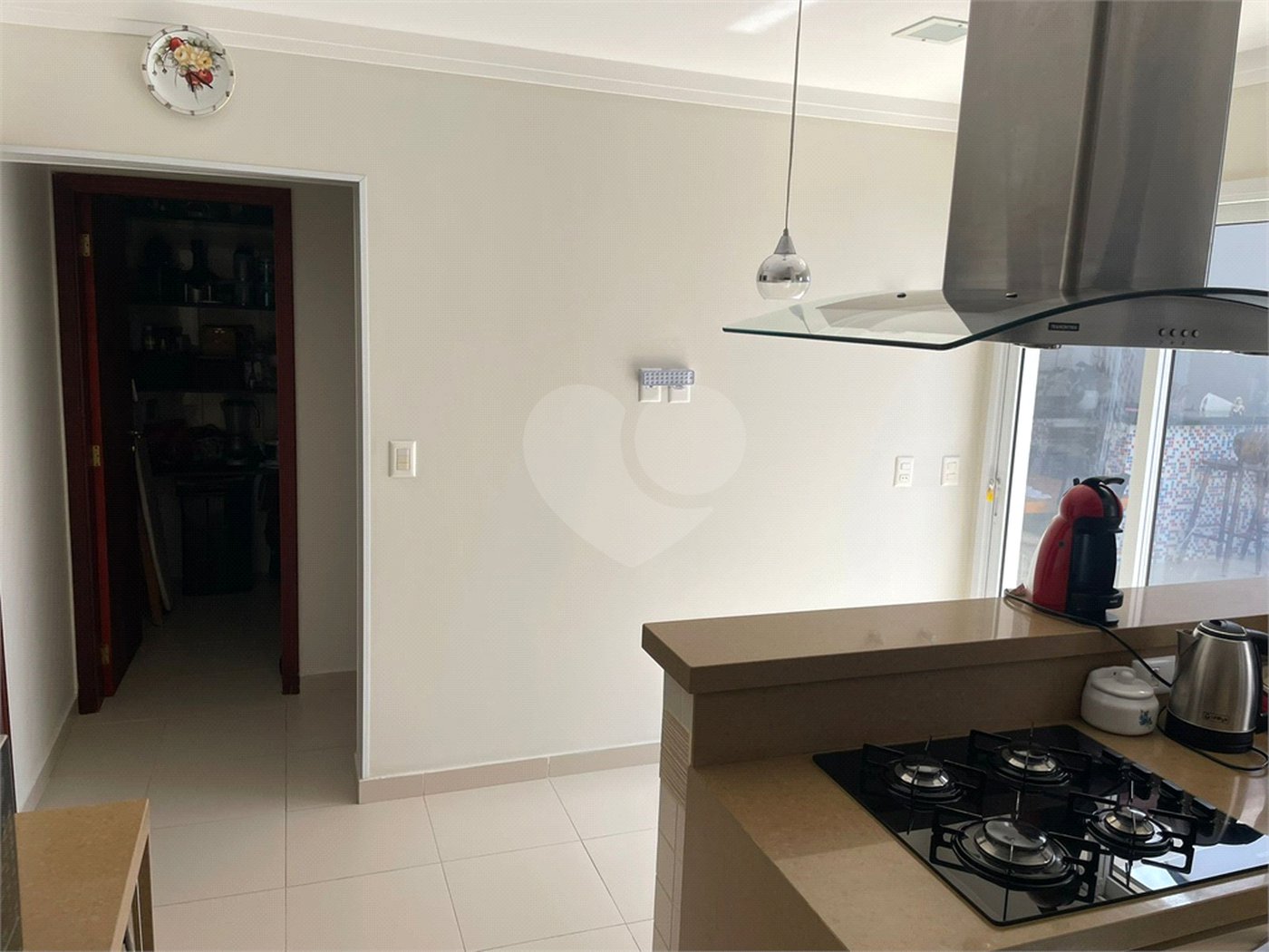 Casa à venda com 3 quartos, sendo 1 suíte, no condomínio Quinta da Boa Vista, Jundiaí - SP