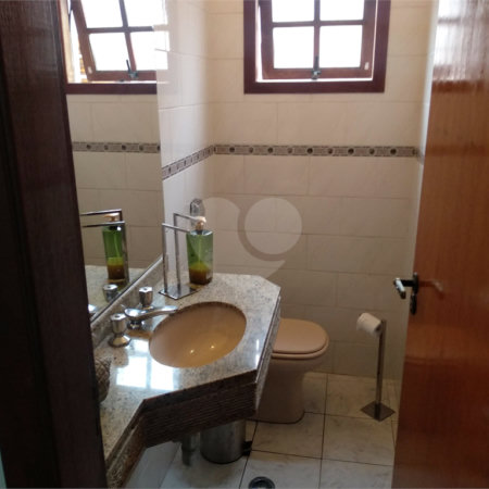 Sobrado à venda com 4 quartos, sendo 2 suítes,  em City Campo Grande, São Paulo, SP