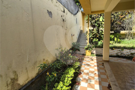 Casa à venda com 4 quartos, sendo 1 suíte, no Centro, Mogi das Cruzes, SP