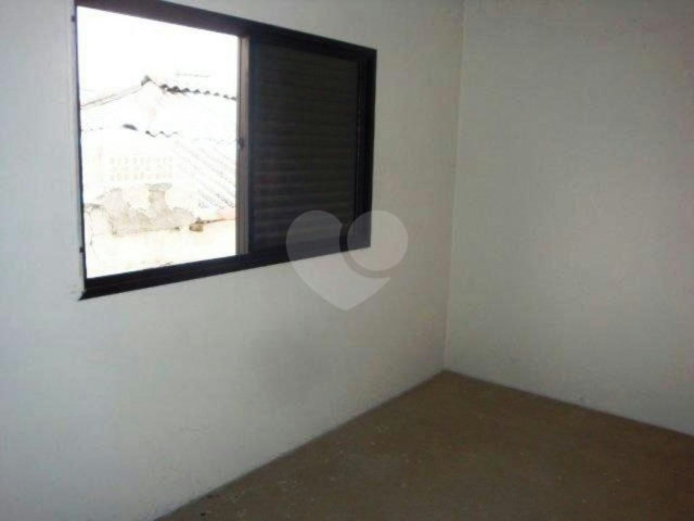Sobrado à venda com 3 quartos, sendo 1 suíte,  em Vila Constança, São Paulo, SP