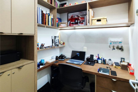 Apartamento à venda com 4 quartos, sendo 2 suítes, em Vila Gomes Cardim, São Paulo, SP
