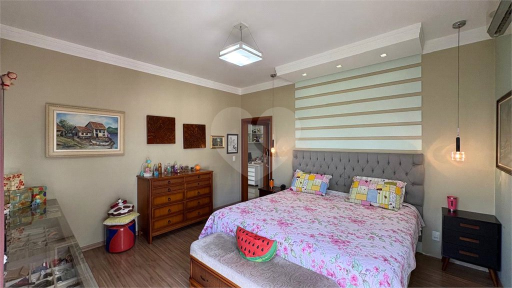 Casa à venda com 3 suítes no condomínio Residencial Villa dos Inglezes, Sorocaba - SP