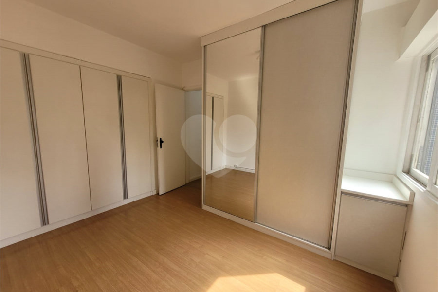 Apartamento à venda com 2 quartos em Vila Madalena, São Paulo, SP