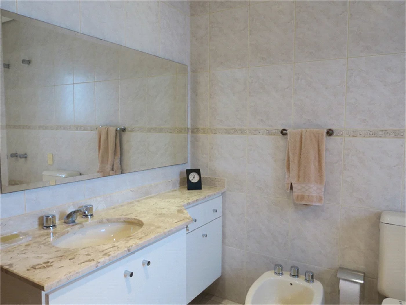 Apartamento à venda ou para alugar com 3 suítes em Vila Suzana, São Paulo, SP