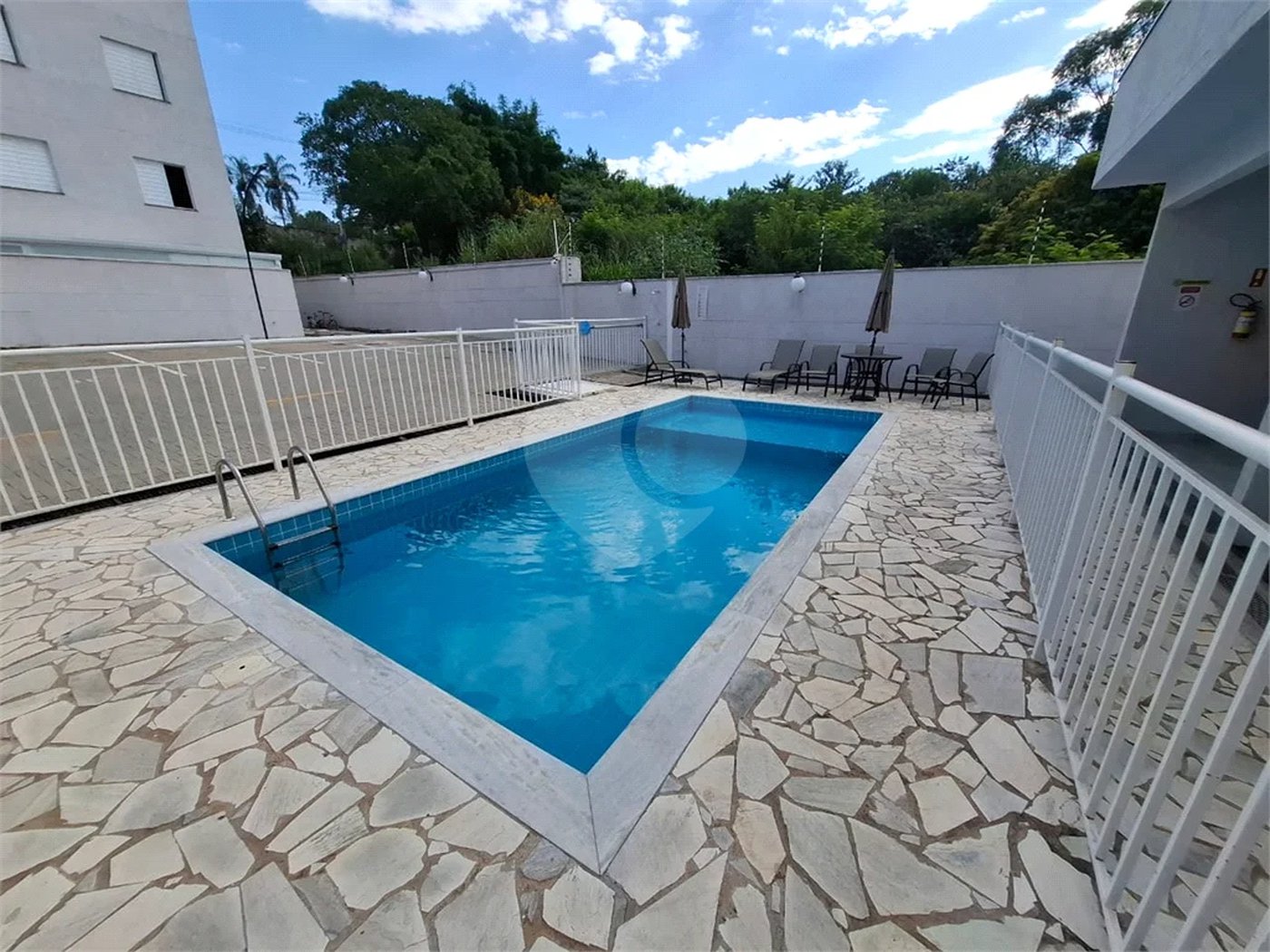Apartamento para alugar com 2 quartos em Santa Claudina, Vinhedo, SP