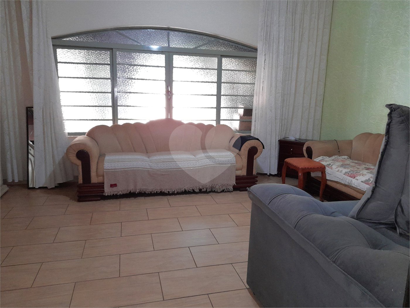 Casa à venda com 5 quartos, sendo 1 suíte,  em Jardim Anhangüera, Ribeirão Preto, SP
