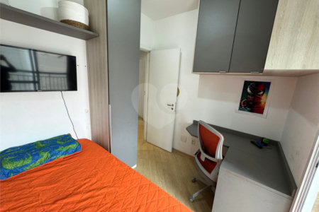 Apartamento à venda com 3 quartos, sendo 1 suíte, em Vila Gilda, Santo André, SP