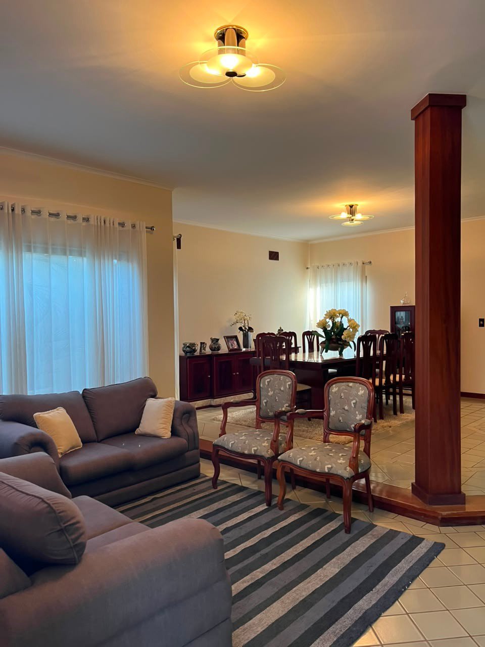 Casa à venda com 3 quartos, sendo 1 suíte,  em Santos Dumont, Três Lagoas, MS