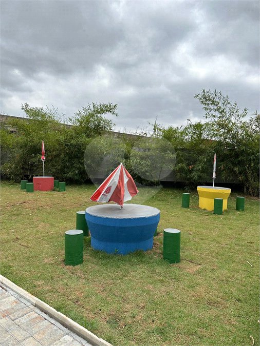 Casa à venda ou para alugar com 2 quartos no condomínio Residencial Caxangá 2, Suzano - SP