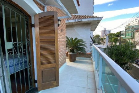 Casa com 4 dormitórios à venda, 380 m² por R$ 2.400.000,00 - Embaré - Santos/SP