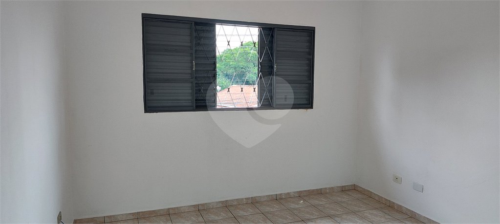 Sobrado à venda com 3 quartos, sendo 1 suíte, em Ressaca, Atibaia, SP