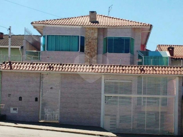Casa à venda com 4 suítes em Tremembé, São Paulo, SP
