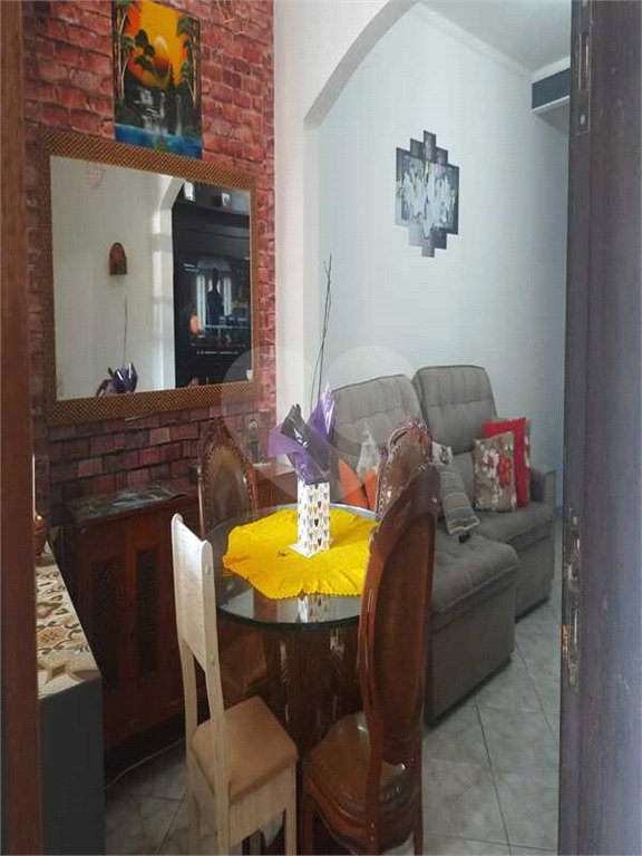 Sobrado à venda com 3 quartos, sendo 1 suíte, em Jardim Virginia Bianca, São Paulo, SP