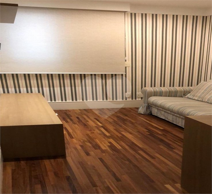 Apartamento à venda com 2 quartos, sendo 1 suíte, em Moema, São Paulo, SP