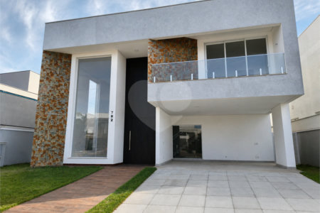 Casa à venda com 4 suítes no condomínio Alphaville Nova Esplanada 1, Votorantim - SP