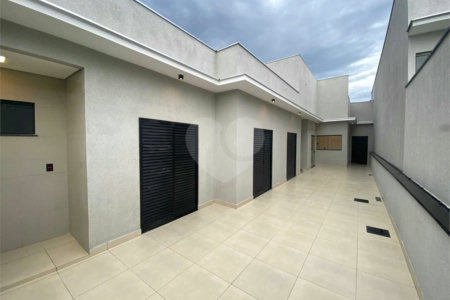 Casa à venda com 3 quartos, sendo 1 suíte,  no condomínio Residencial Helena Maria, Sorocaba - SP
