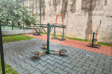 Apartamento à venda com 2 quartos, sendo 1 suíte, em Jardim Carambeí, São Roque, SP
