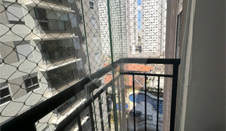 Apartamento à venda com 3 quartos, sendo 1 suíte,  em Barra Funda, São Paulo, SP