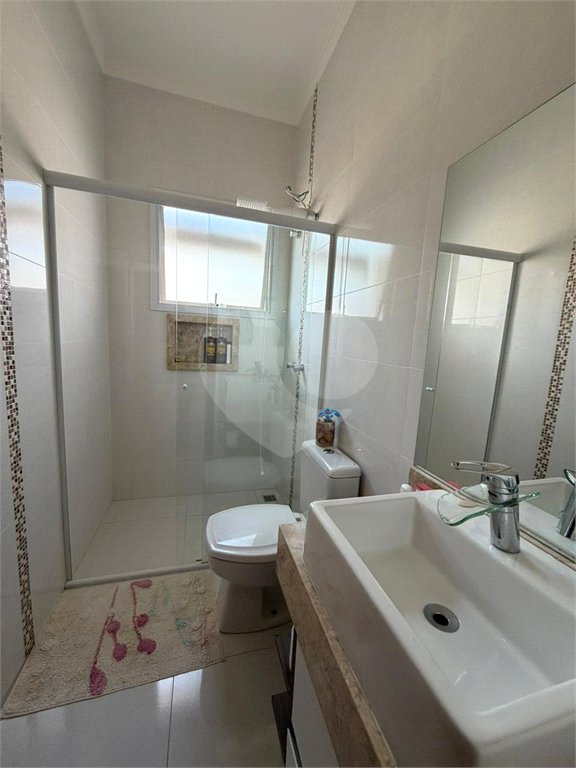 Casa à venda com 3 quartos, sendo 1 suíte, no condomínio Montreal Residence, Indaiatuba - SP
