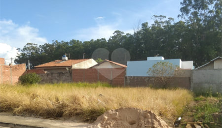 Terreno à venda em Parque dos Flamboyant, São Carlos, SP
