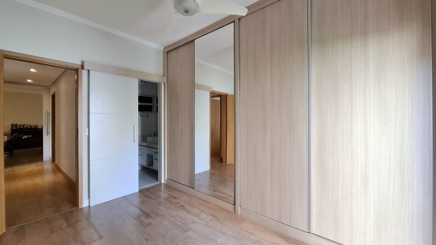 Apartamento com 3 dormitórios à venda, 150 m² por R$ 1.070.000,00 - Gonzaga - Santos/SP