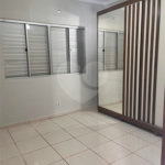 Casa à venda com 3 quartos em Ipê, Três Lagoas, MS