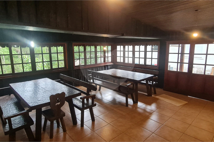 Casa à venda com 4 suítes no condomínio Jardim da Montanha I, Mairiporã - SP