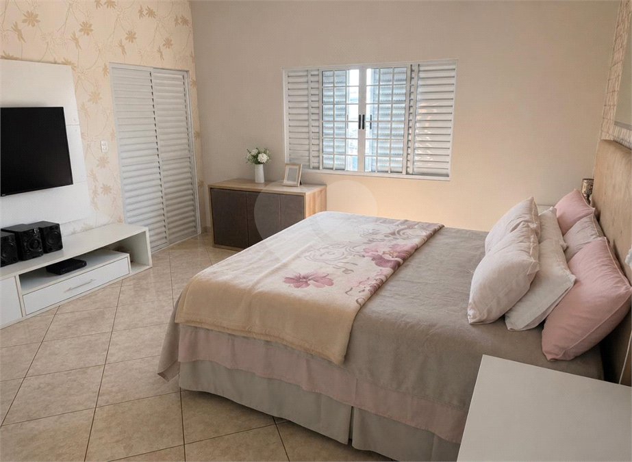 Sobrado à venda com 5 quartos, sendo 3 suítes, em Casa Verde, São Paulo, SP