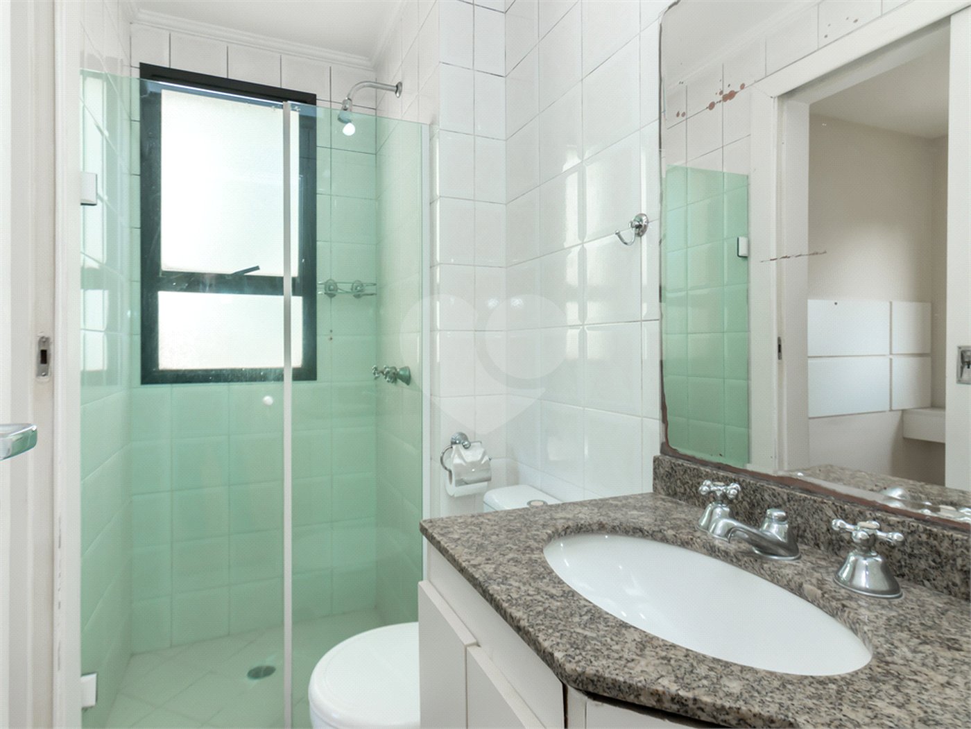 Apartamento à venda com 2 quartos, sendo 1 suíte, em Vila Mariana, São Paulo, SP