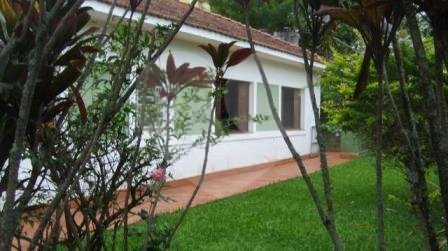 Casa Térrea à venda com 3 quartos em Vila Irmãos Arnoni, São Paulo, SP