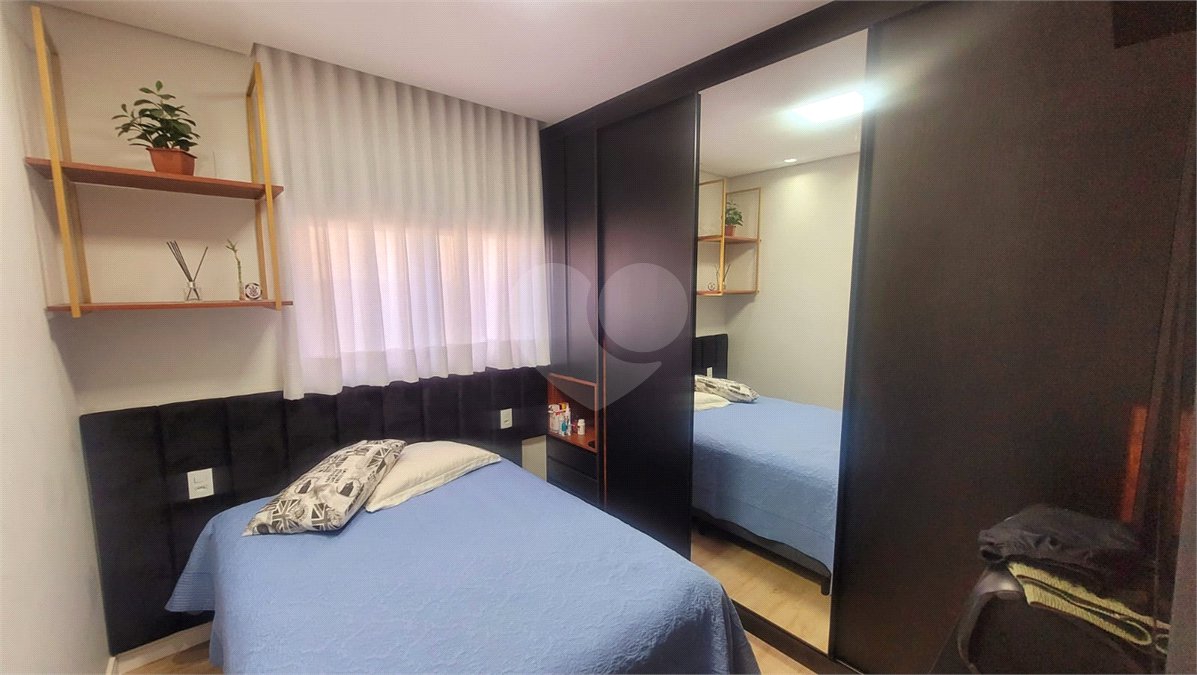 Casa à venda com 4 suítes no condomínio Sta Morriz, Campinas - SP
