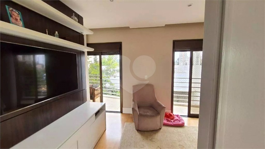 Casa à venda com 3 suítes no condomínio Metropolitan, São Paulo - SP